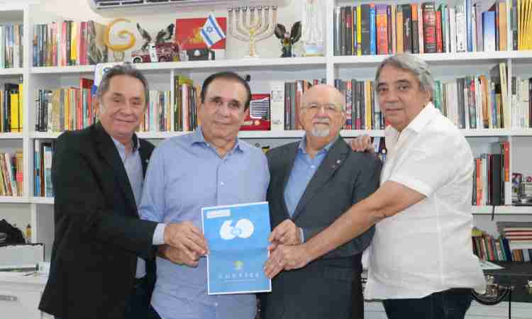 O Adm. Gaudêncio Lucena será homenageado nos 60 anos da Administração